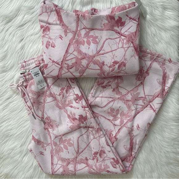 sunday pink camo wide-leg matching set - Picture 9 of 16